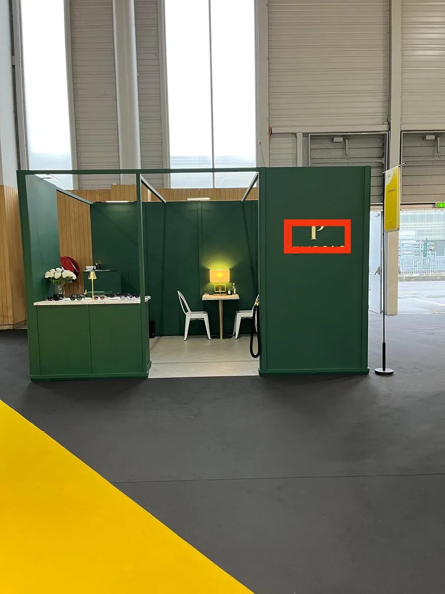 12sqm trade show stand - wood MDF - Image 2