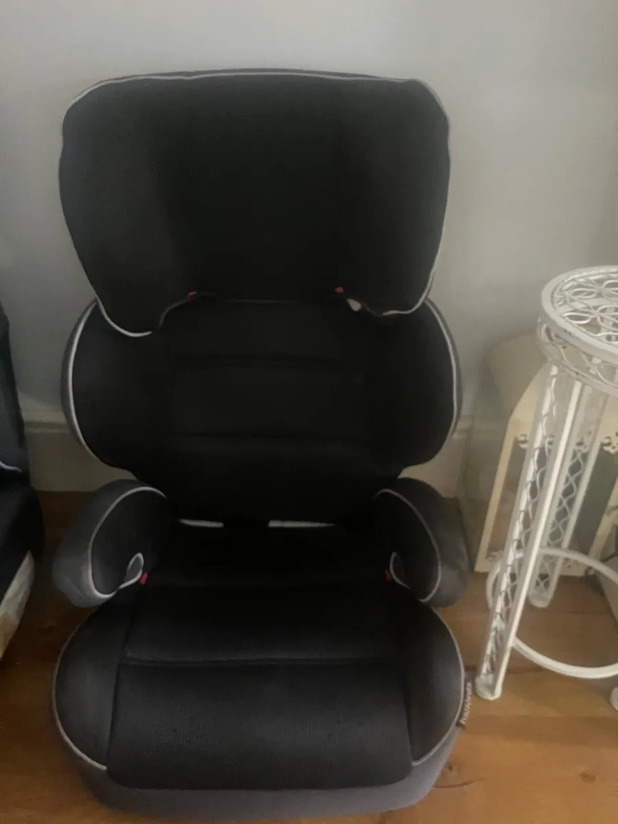 2 X Booster car seats with high back - Image 1