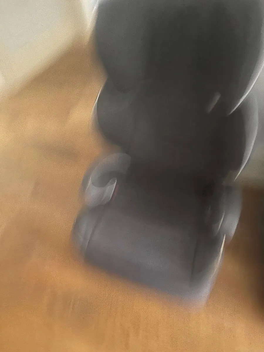 2 X Booster car seats with high back - Image 3