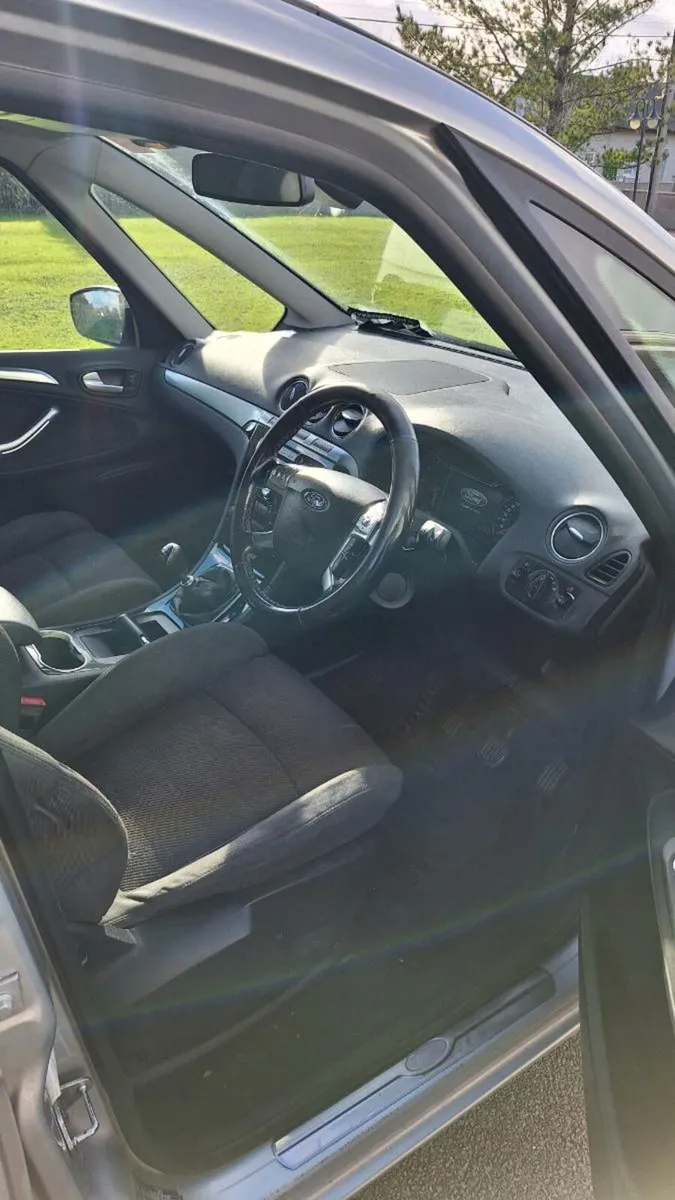 2013 Ford Galaxy 2ltr diesel titanium duratec - Image 3