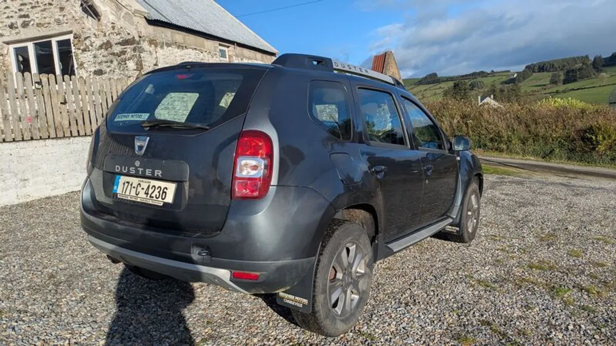 2017 Dacia Duster - Image 3