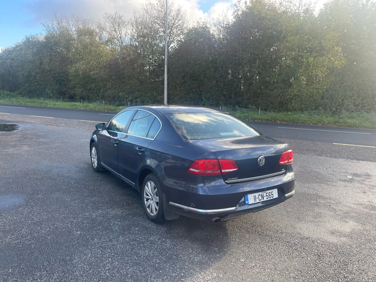 2011 VW Passat 1.6 €2150 - Image 3