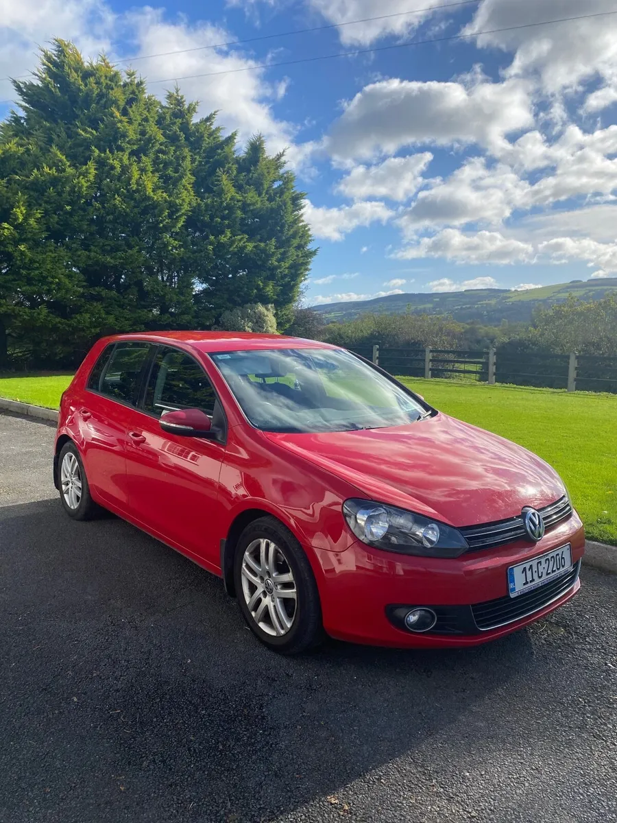 Volkswagen Golf 2011 - Image 1
