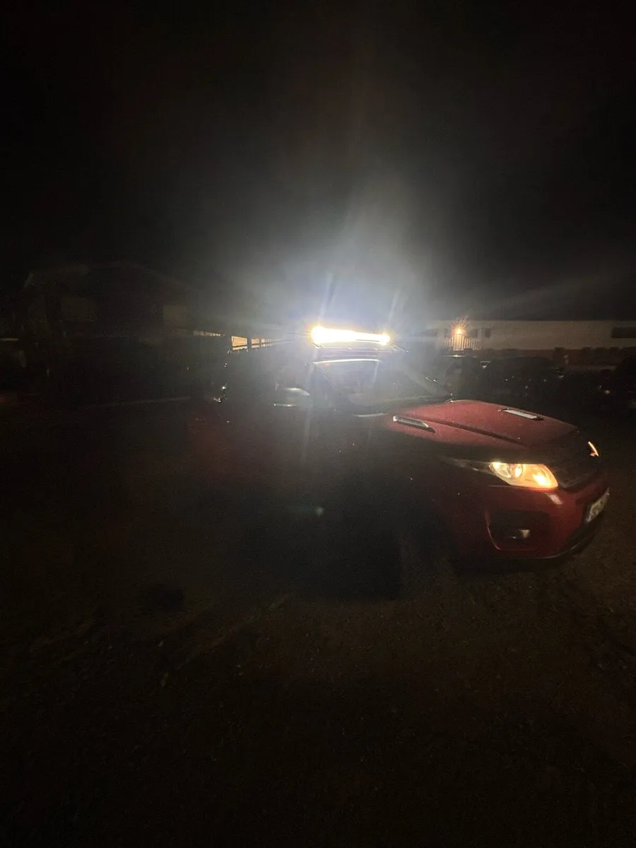 132 Range Rover  Evoque Commercial - Image 1