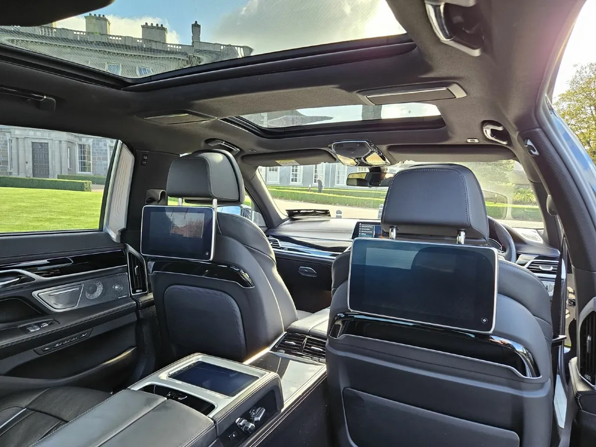 BMW 745Le xDrive (221) – Executive Lounge | Luxury - Image 2