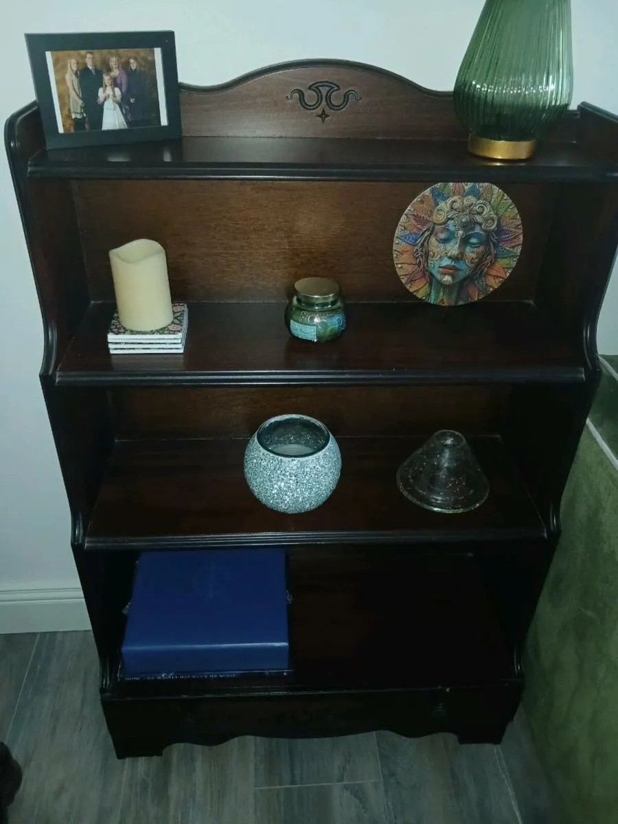 Mahogany bookcase - Image 2