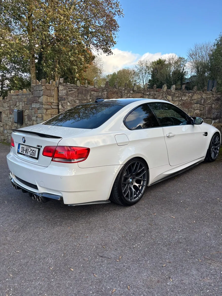 E92 m3 black leather manual - Image 3