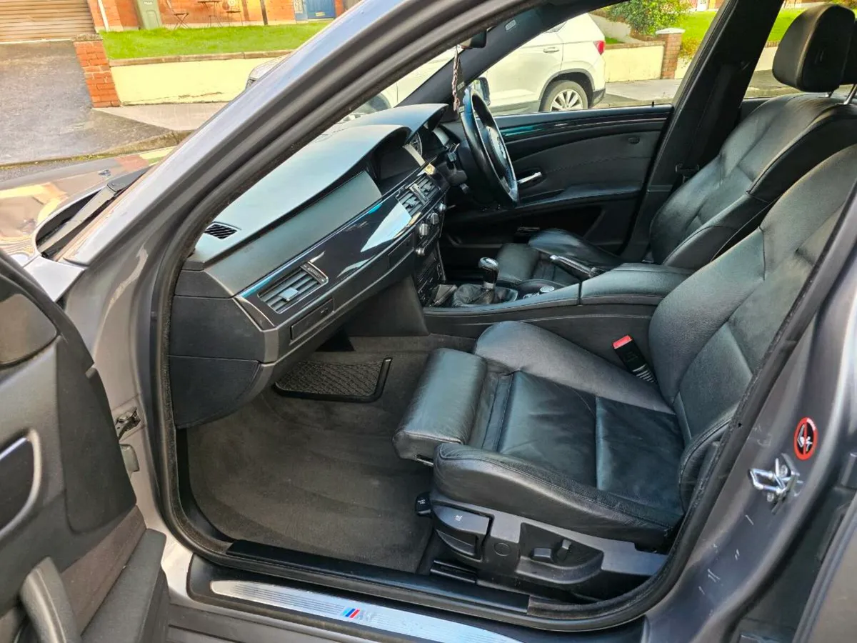 2009 BMW 520D M-SPORT MANUAL! NEW NCT - Image 4