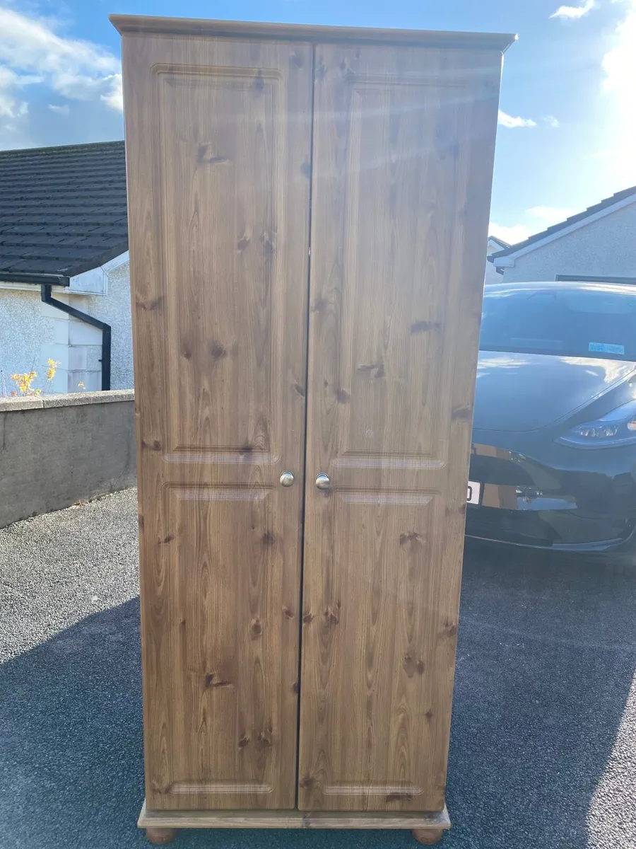 Wardrobe - Image 2