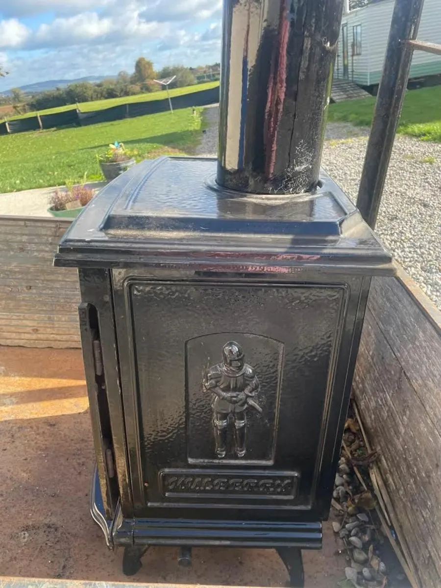 Stove - Image 2