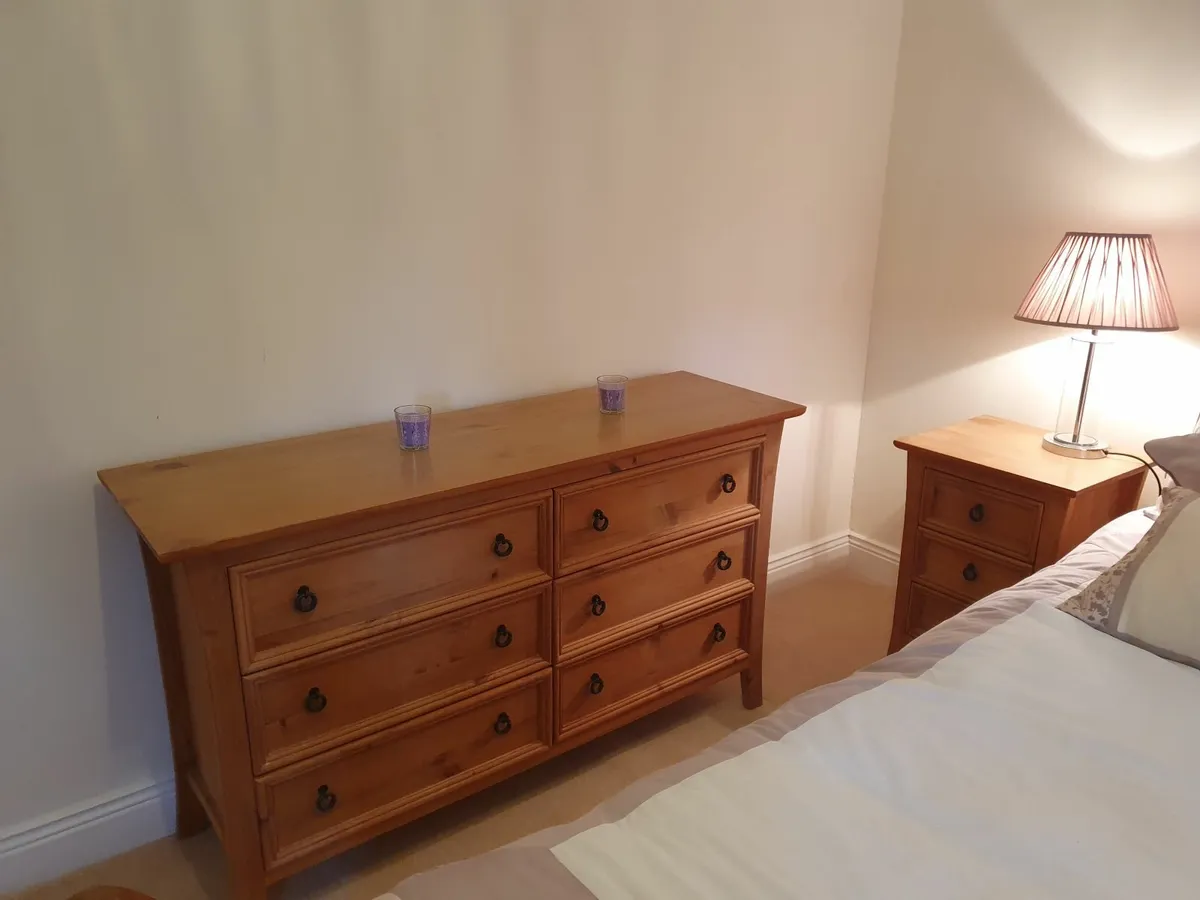 Bedroom Furniture Set - Image 2