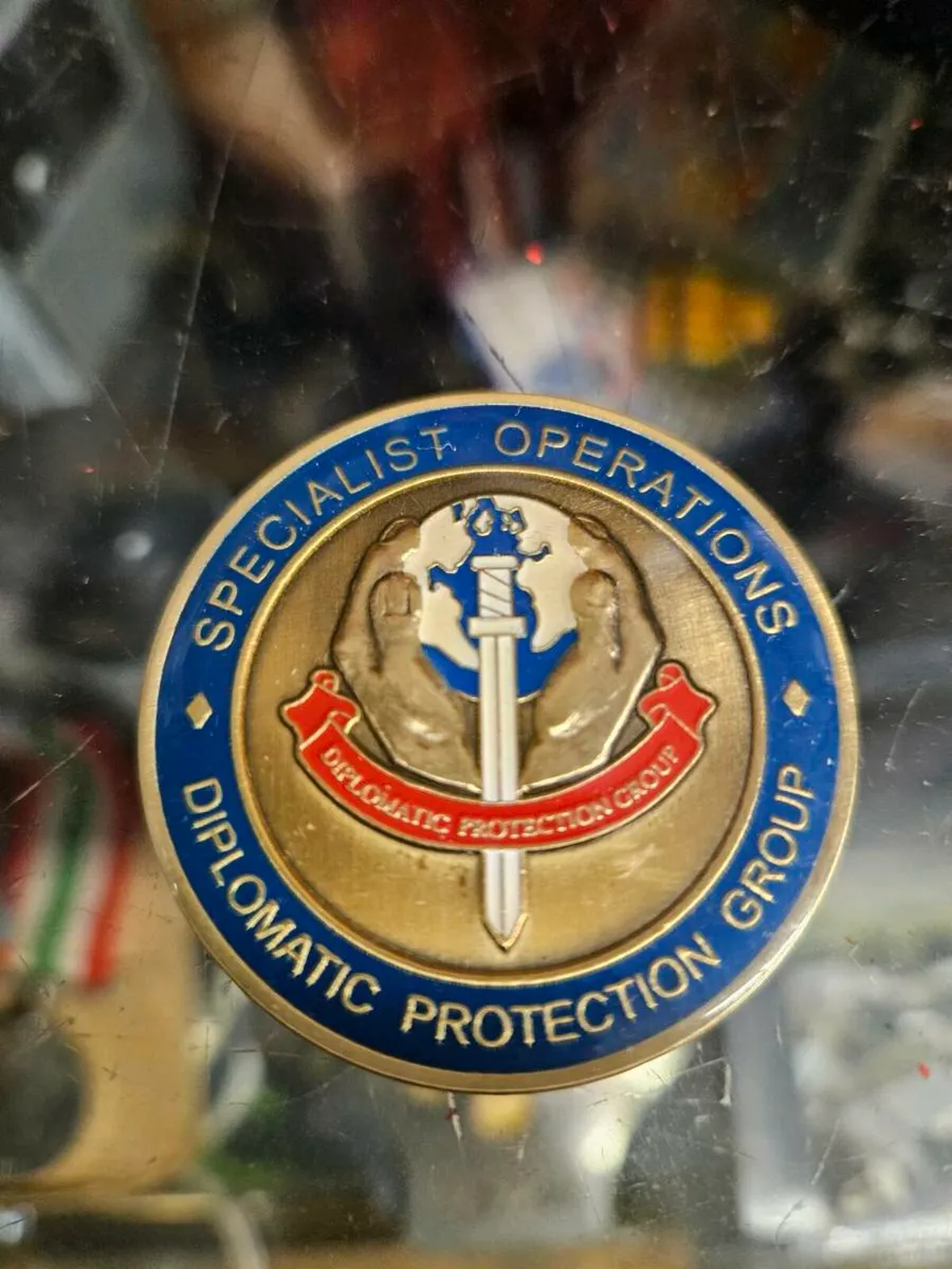 Metropolitan Police Diplomatic Protection Group Co - Image 2