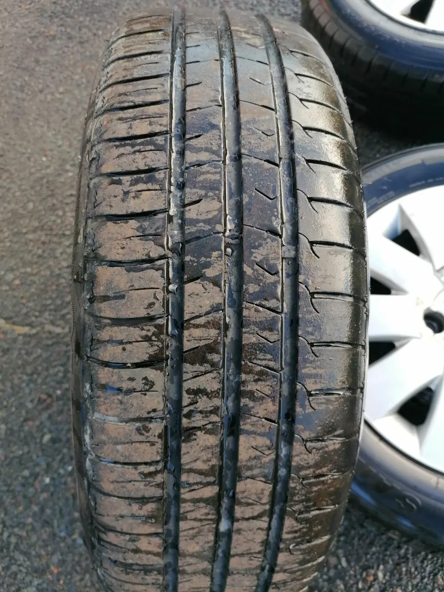 Tyres x 4 - Image 2