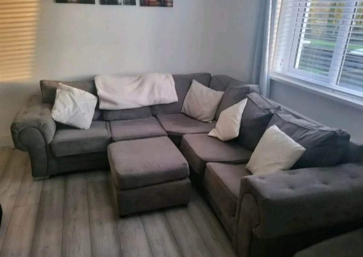 Corner sofa - Image 2