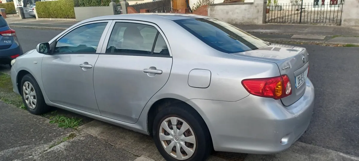 Toyota Corolla 2008 - Image 3