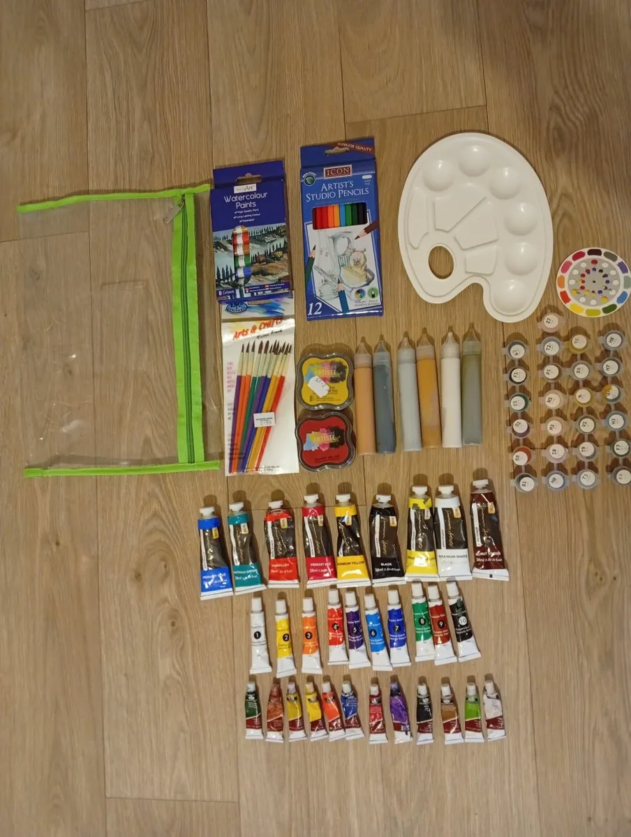 Art Supplies - Image 1