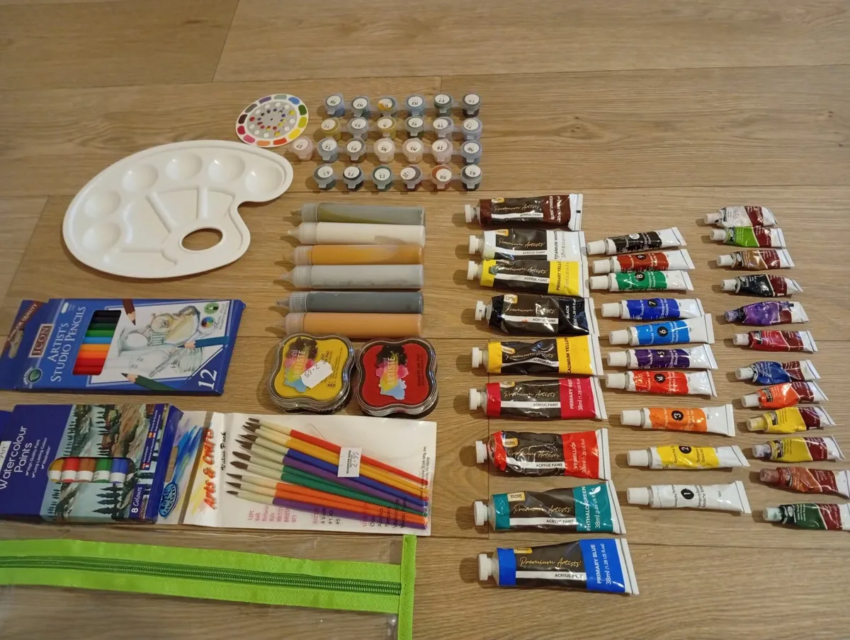Art Supplies - Image 3