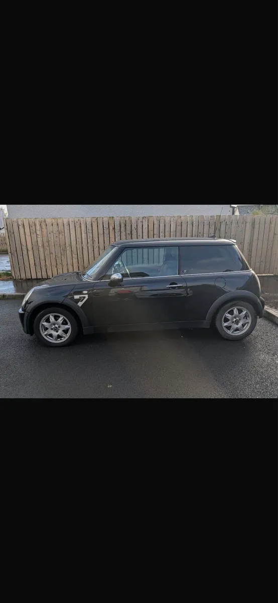 Mini one 1.6 seven edition - Image 1