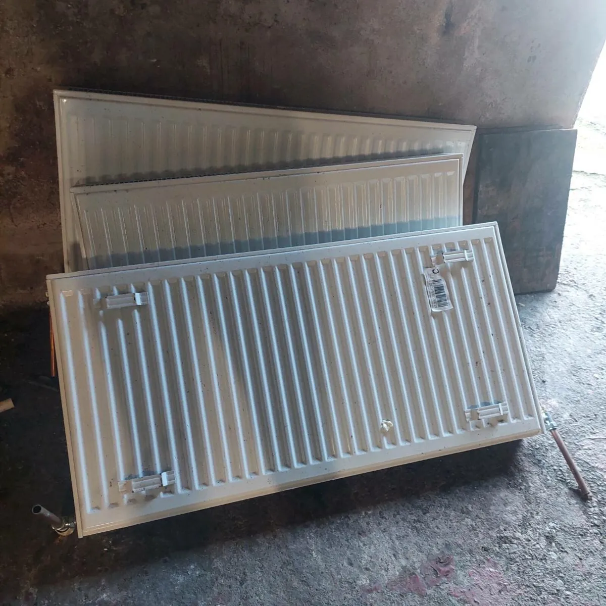 Radiators - many sizes - white - Image 1