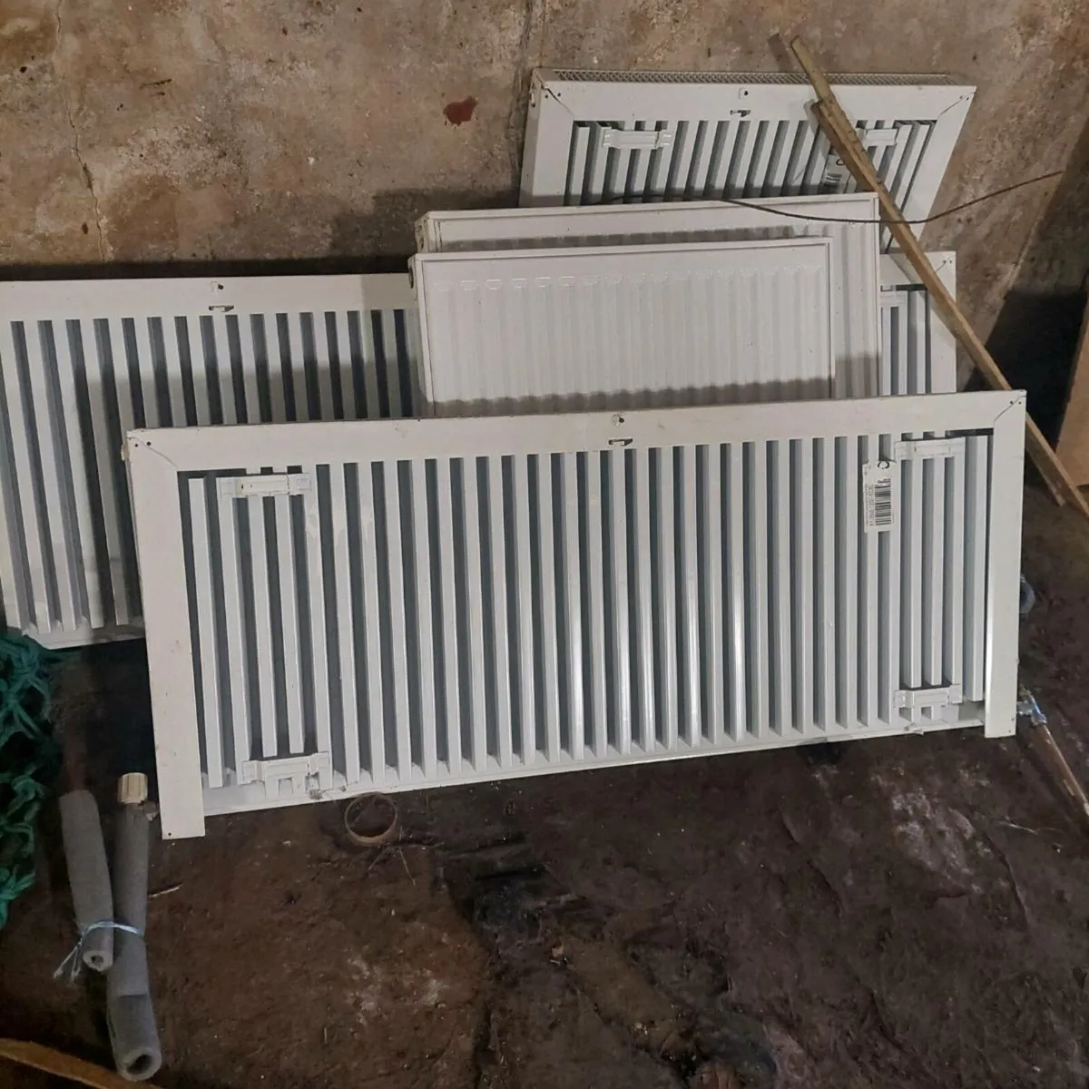 Radiators - many sizes - white - Image 2