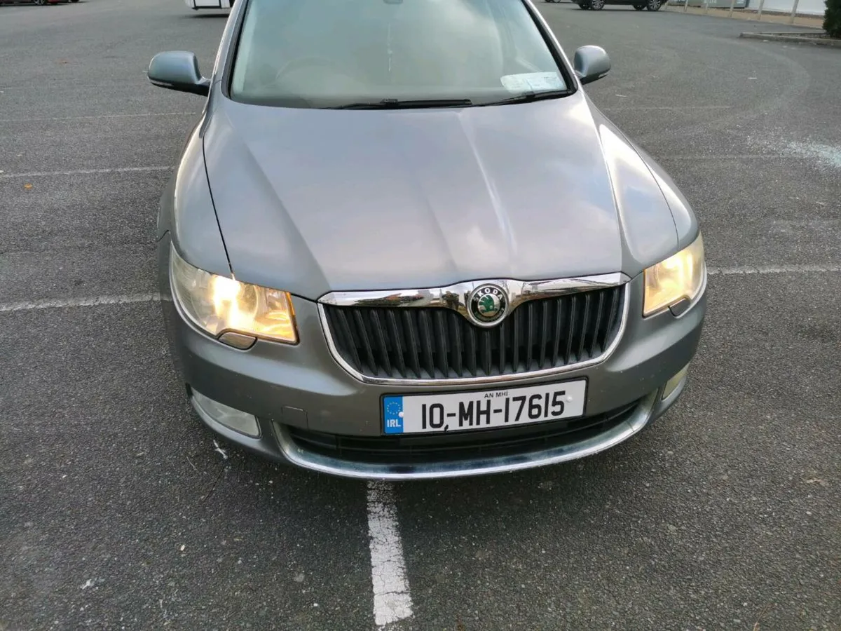 Skoda superb 2010 2tdi - Image 1