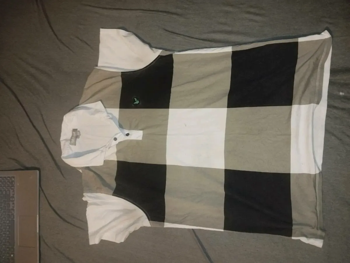 Lyle and Scott polo - Image 1