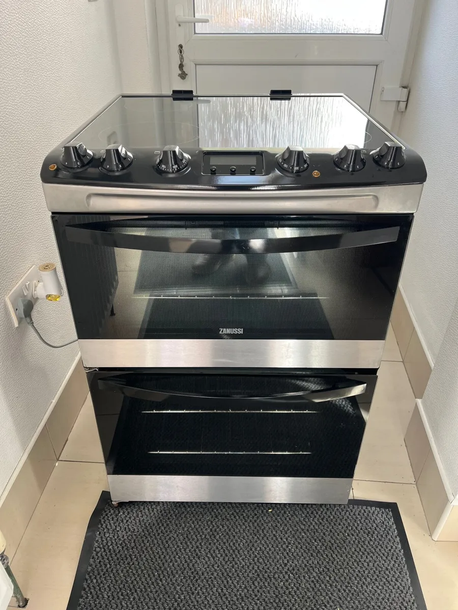 Zanussi 60cm wide cooker - Image 4