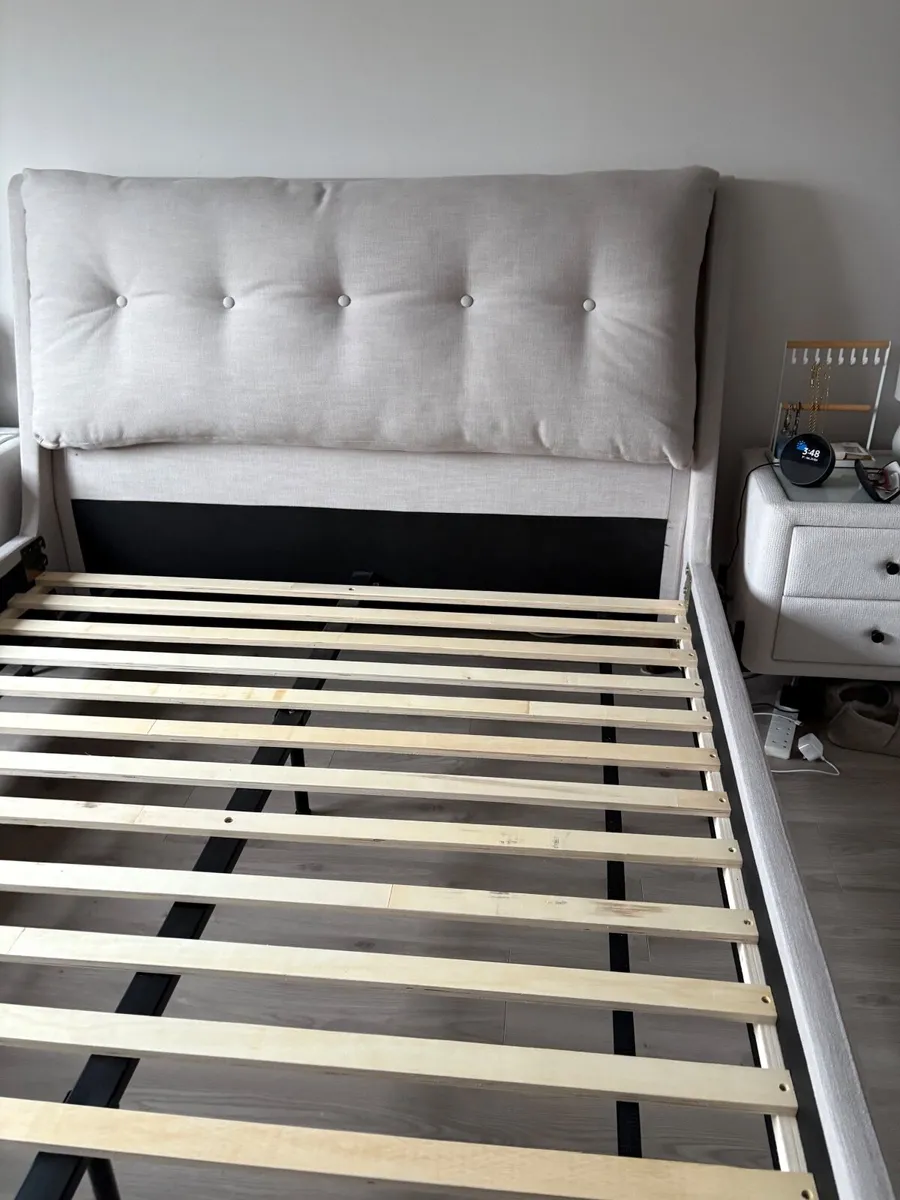 Bedframe - Image 2