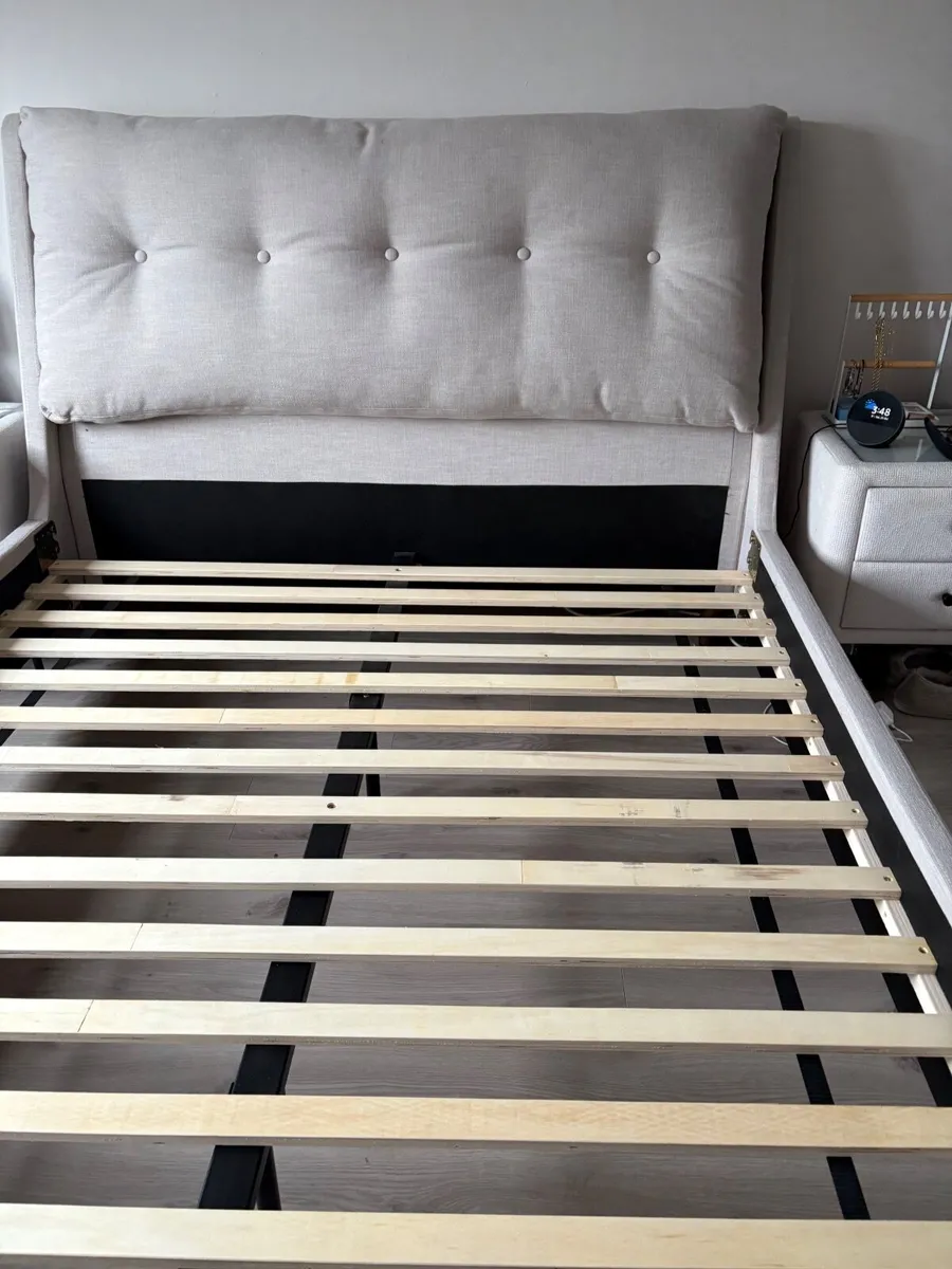 Bedframe - Image 3