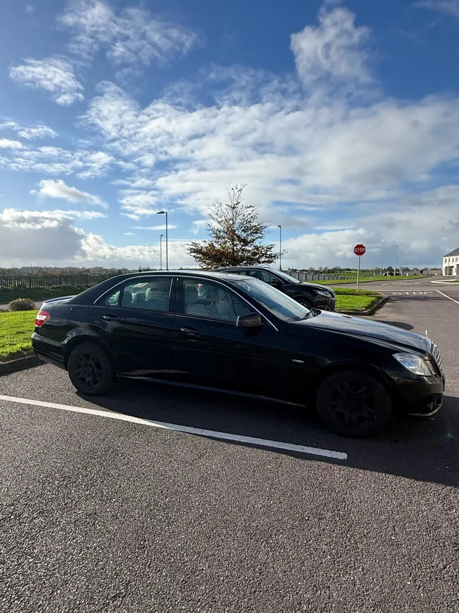 Mercedes E Class - Image 3