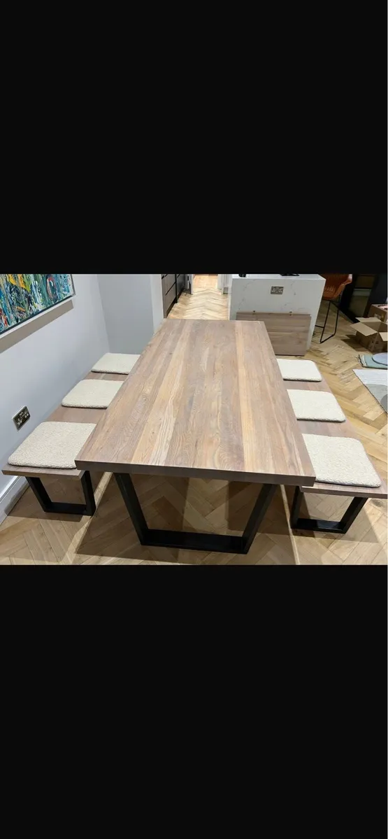 EZ Living large extending dining table & benches - Image 3