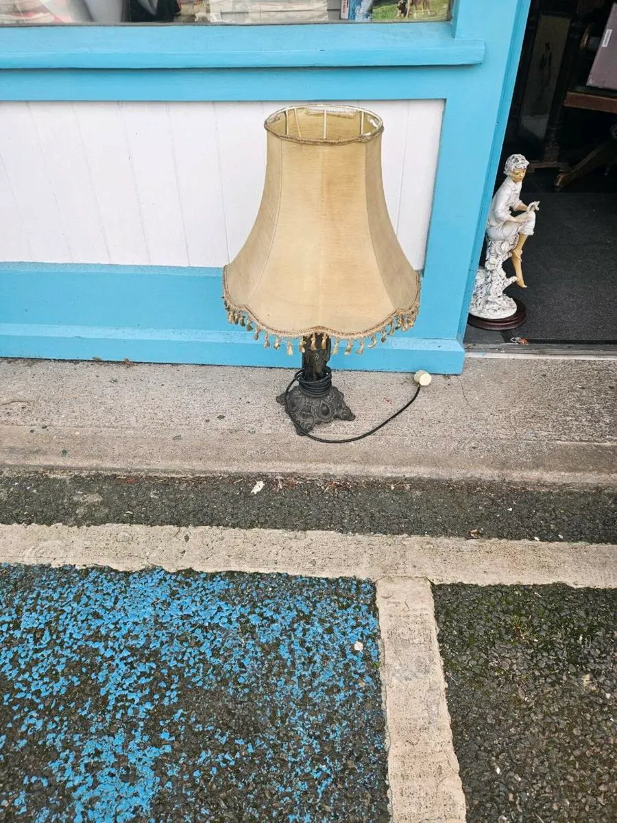 Vintage Table Lamp - Image 1