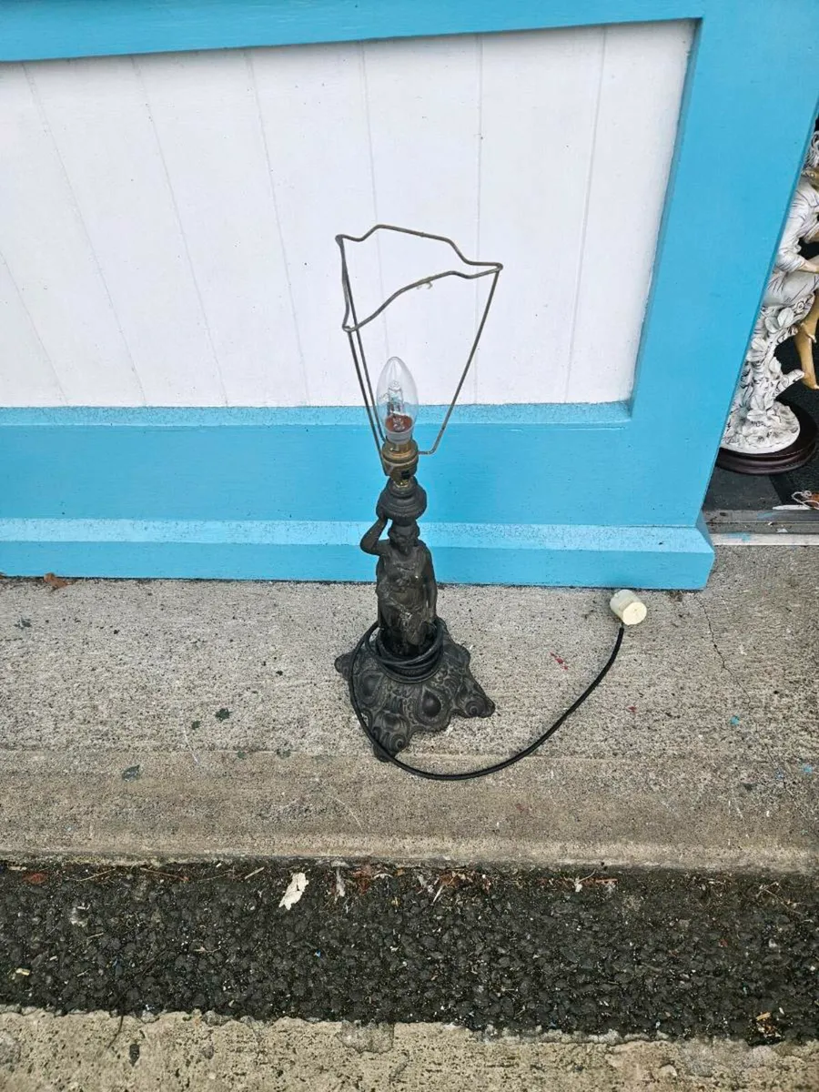 Vintage Table Lamp - Image 4