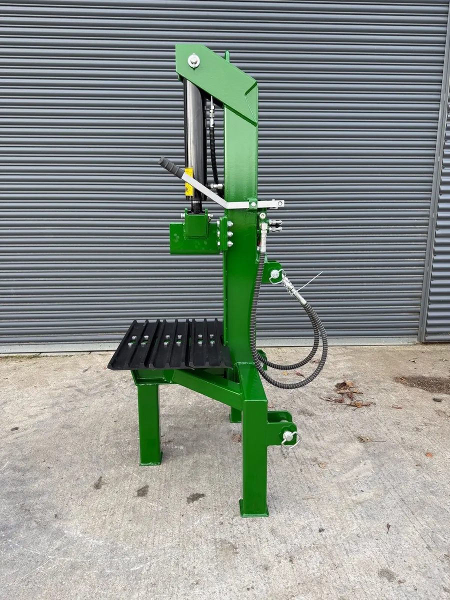 16 Ton Log Splitter - Image 4