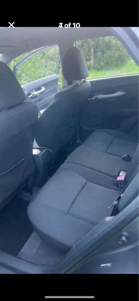 Toyota auris - Image 2