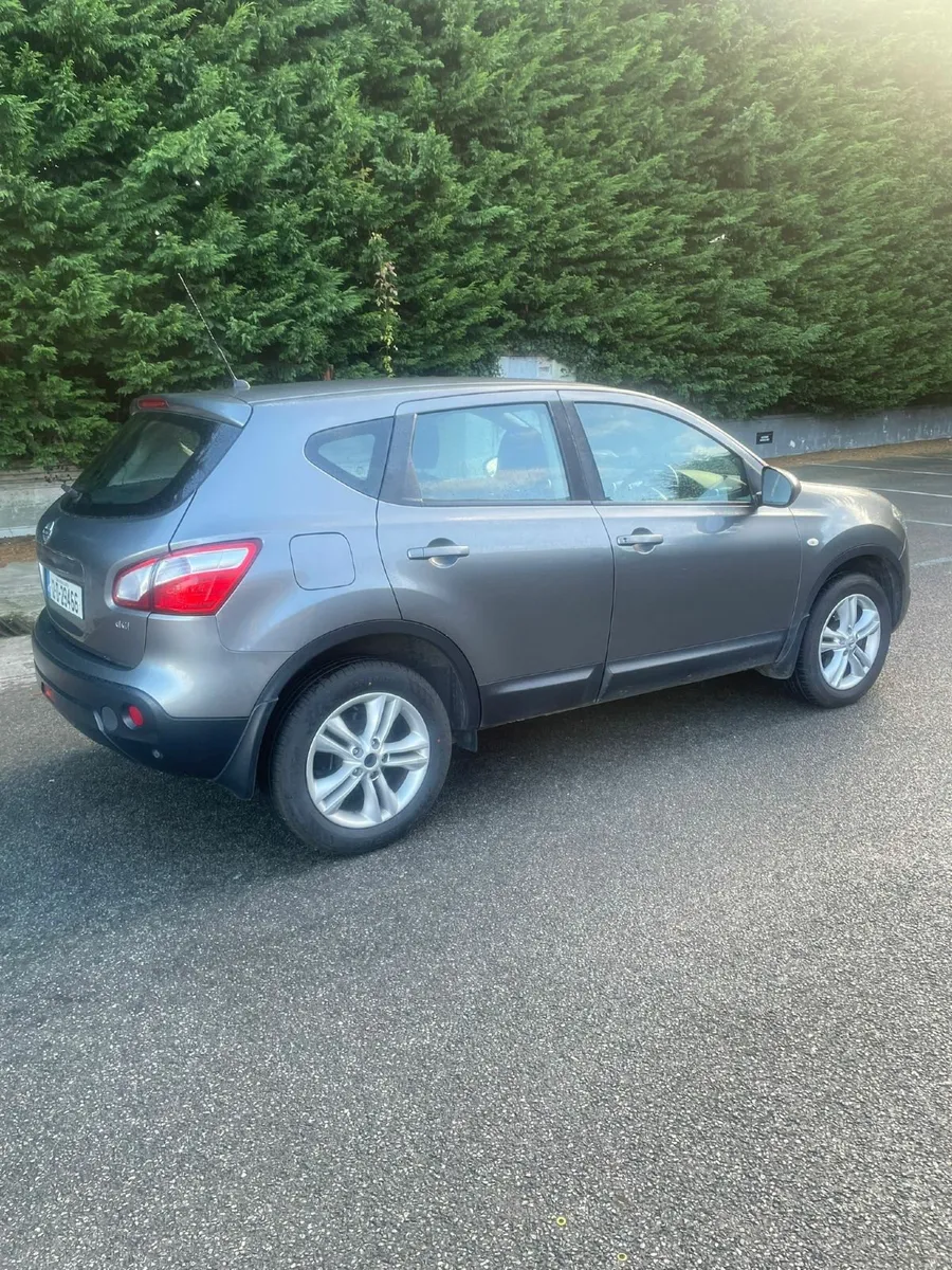 Nissan Qashqai 2012 - Image 2
