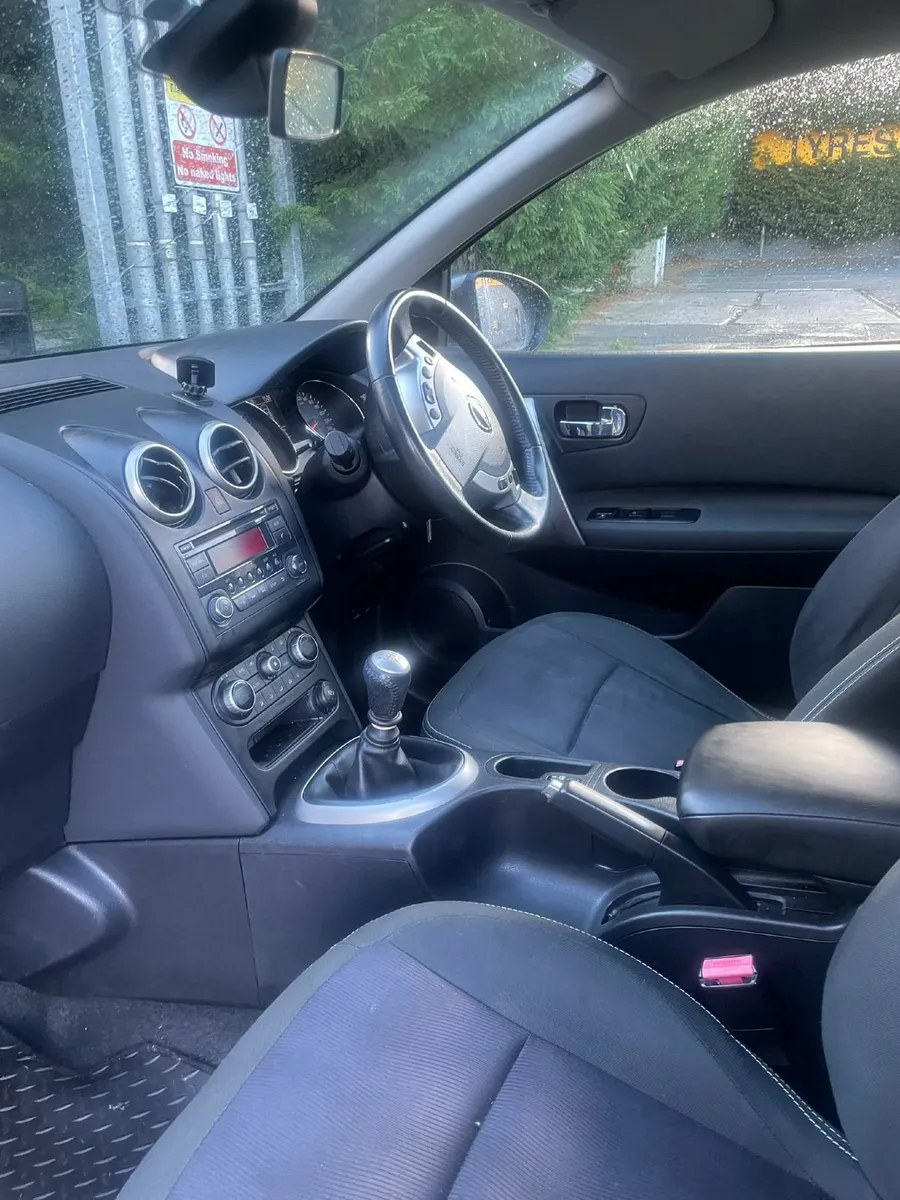 Nissan Qashqai 2012 - Image 4