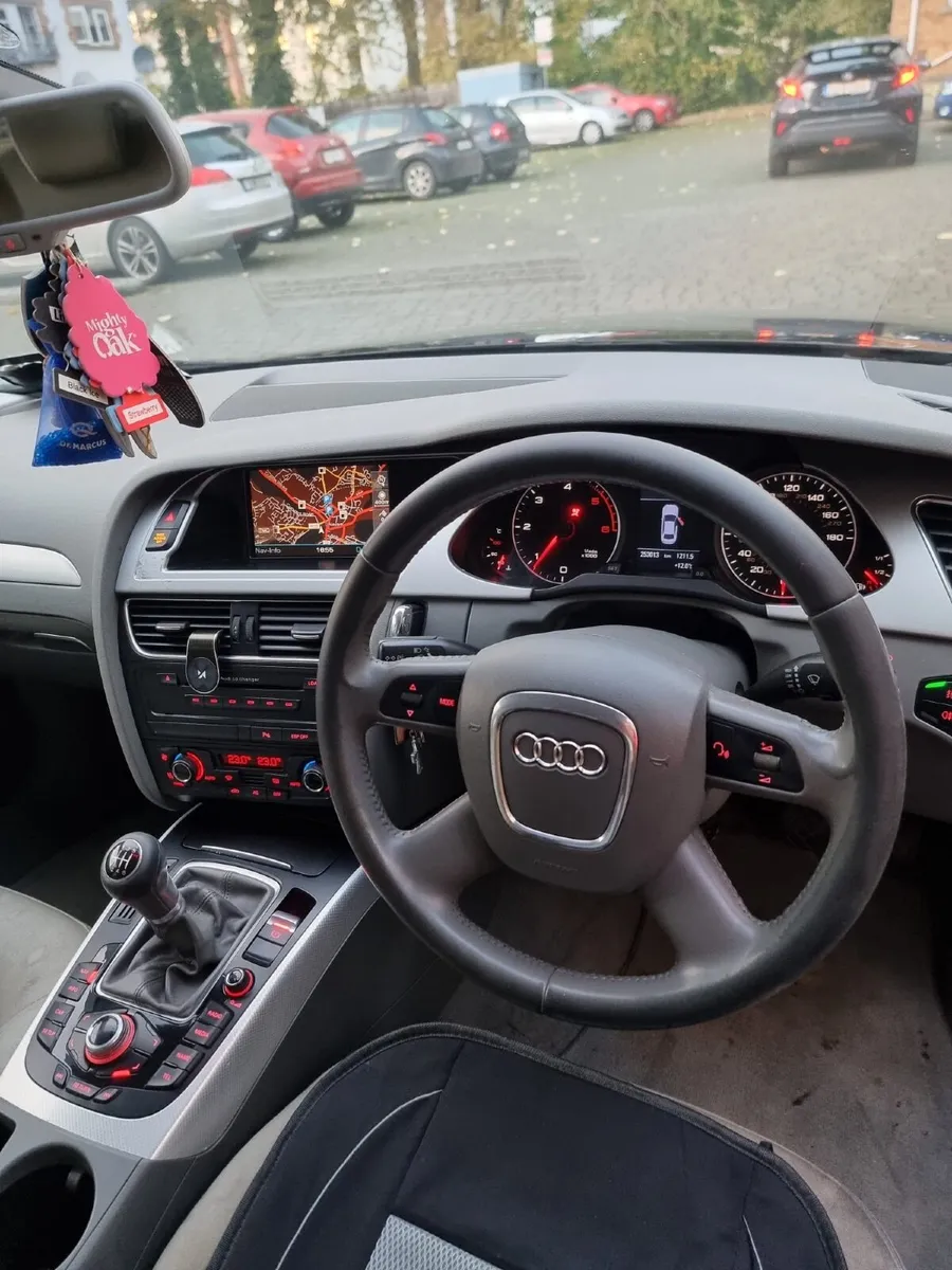 Audi A4 nct 11.26 - Image 2