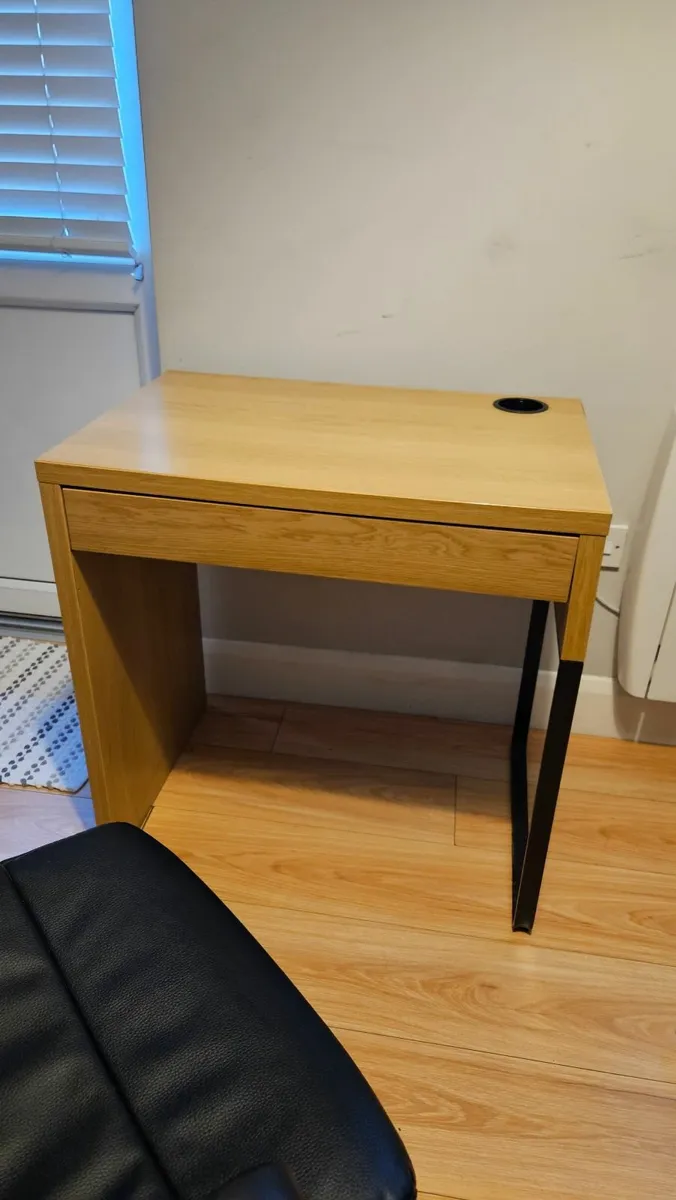 Office desk + chair - Image 2