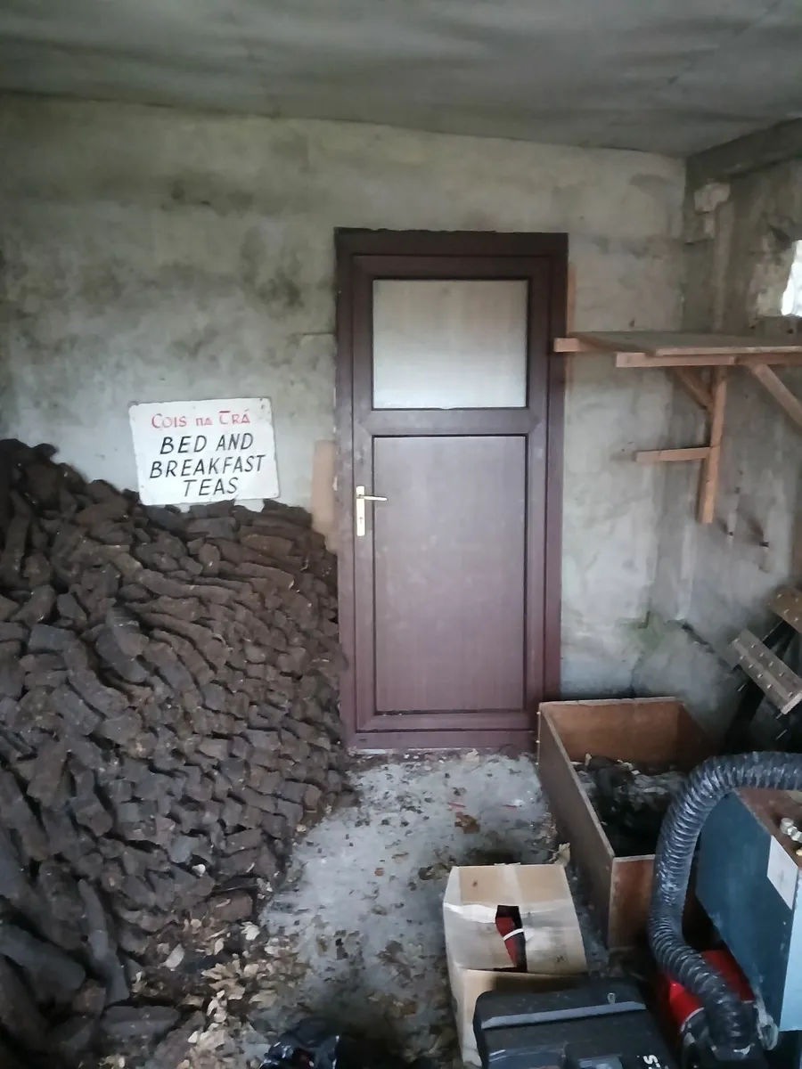 Door - Image 1