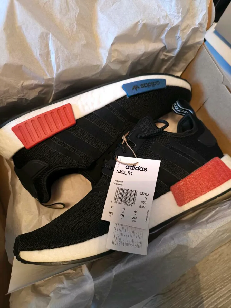 Adidas NMD R1 trainers size UK 11 - Image 2