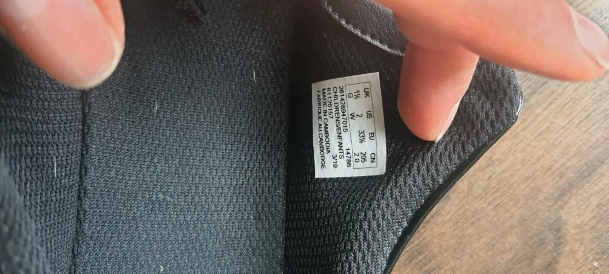 Clarks girl shoes new 1.5G - Image 4