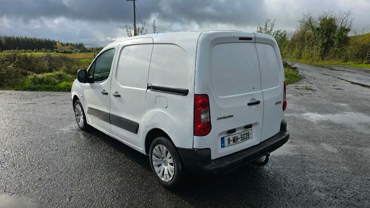 2011 Citroen berlingo 1.6 diesel fresh doe 06 26 - Image 4