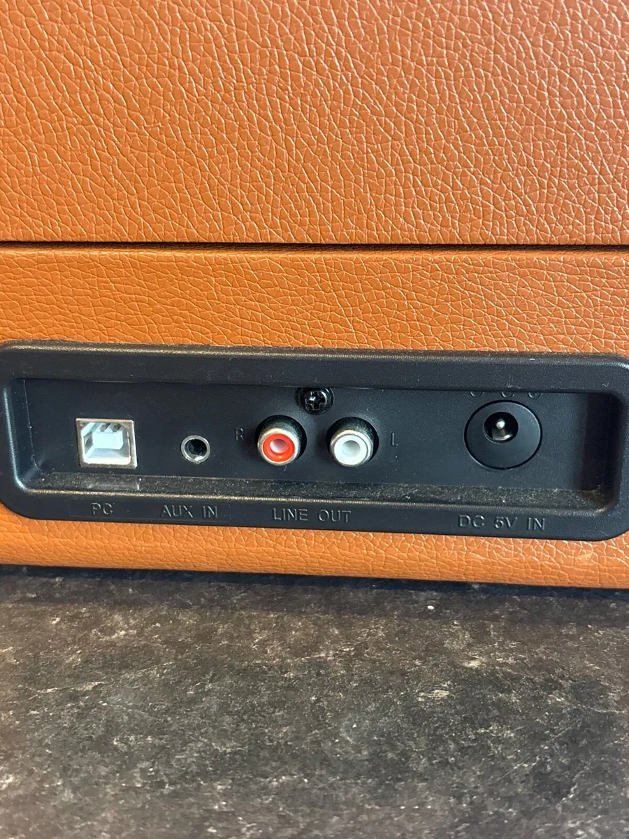 FREE - Auna Record Player - Image 2