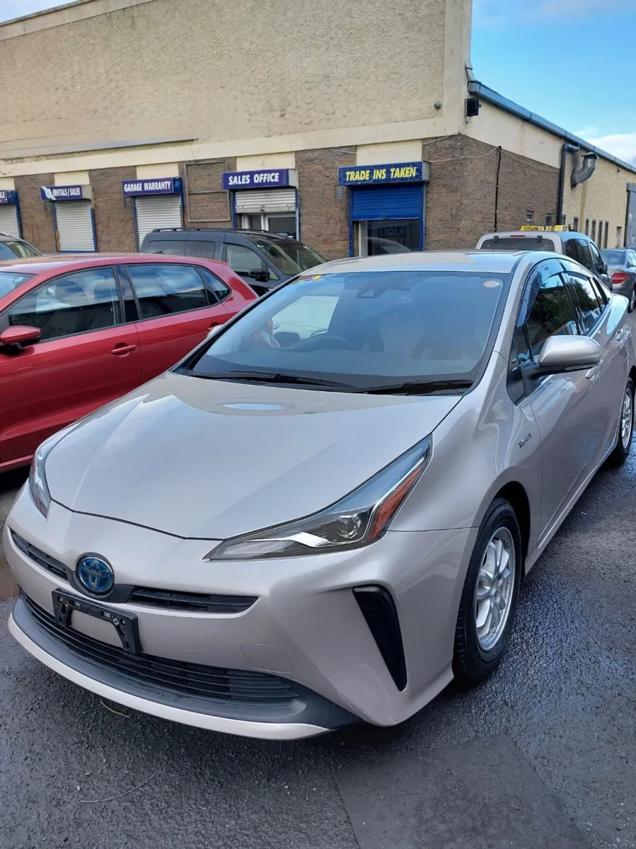 TOYOTA  PRIUS 2020 AUTOMATIC PETROL HYBRID - Image 1