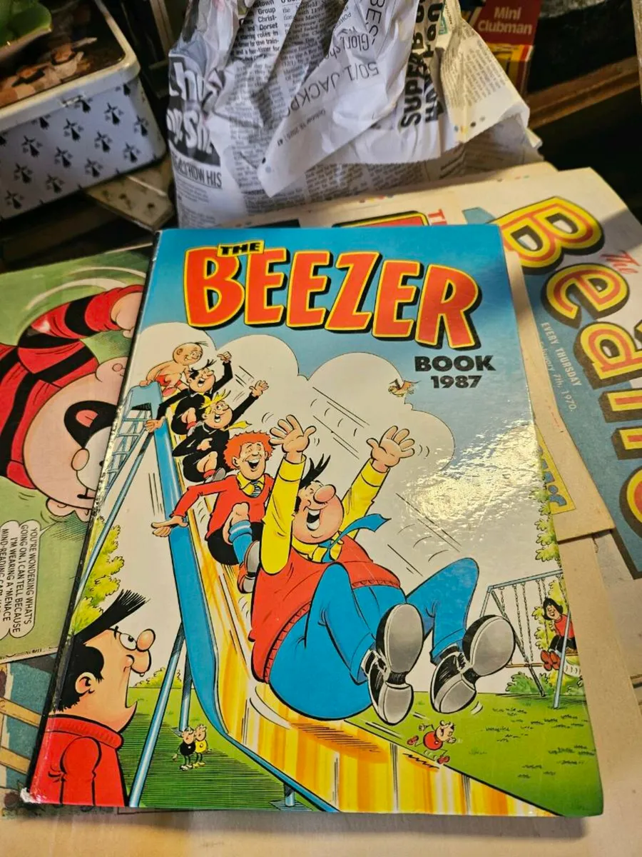 Vintage Beezer Annual 1980's - Image 1