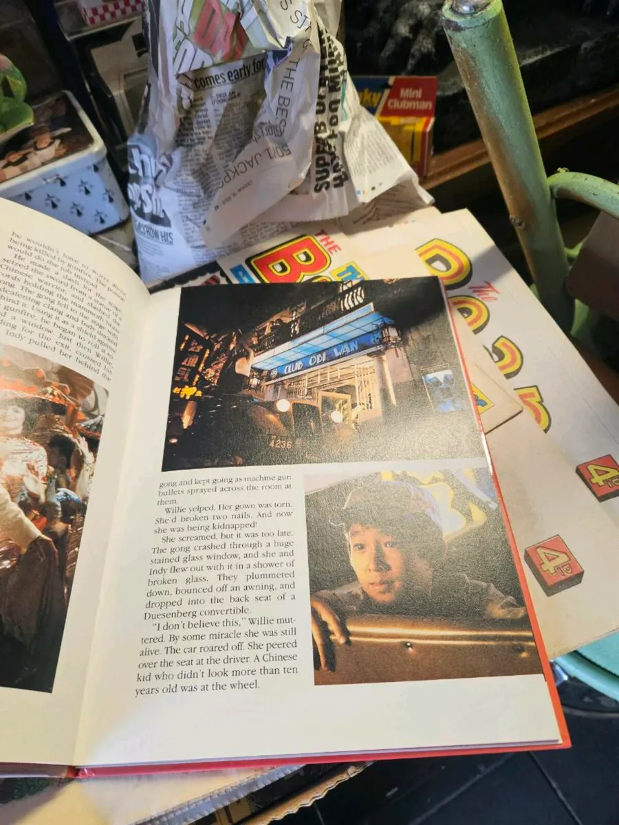 Vintage 1980's Indiana Jones Annual - Image 3