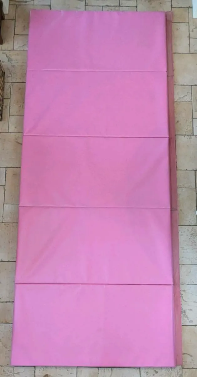 Pink Foldable Gymnastics Mat