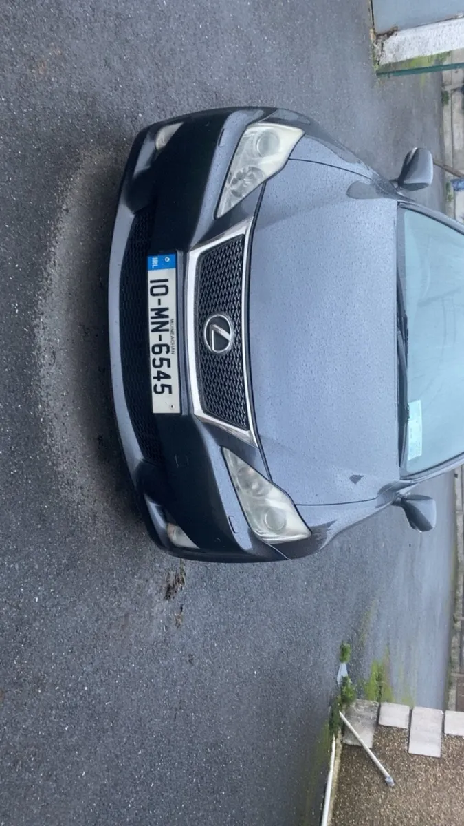 Lexus f sport - Image 2