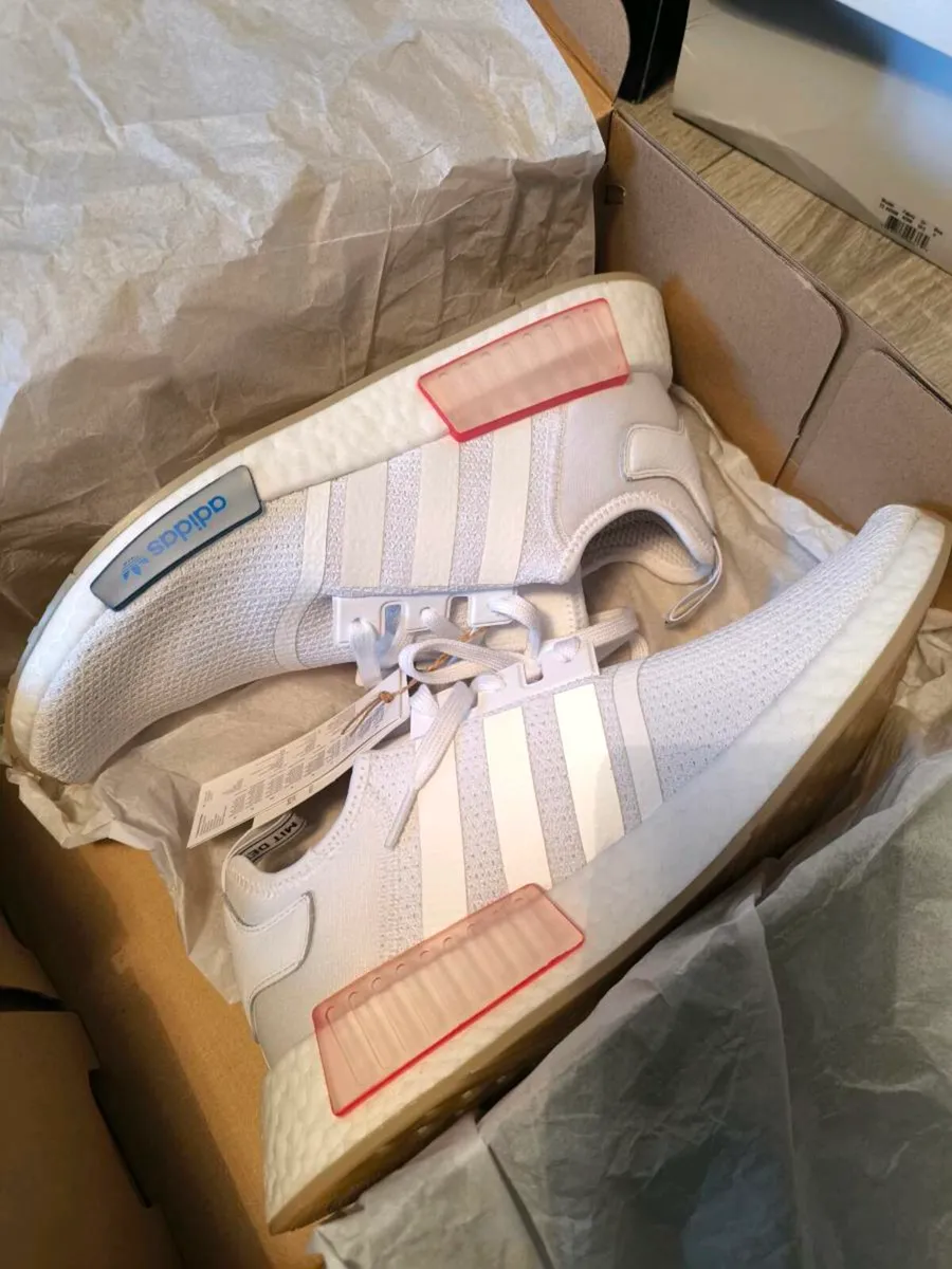 Adidas NMD R1 UK size 11 - Image 3
